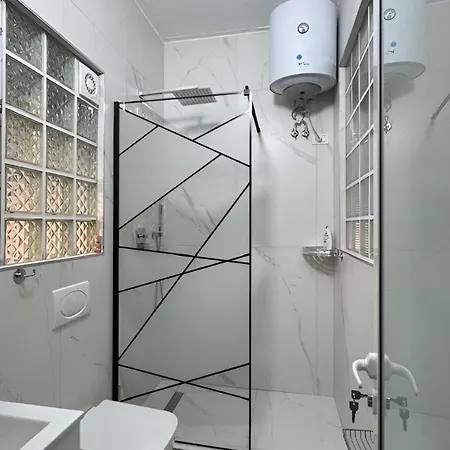 Angel's Guest house 3*