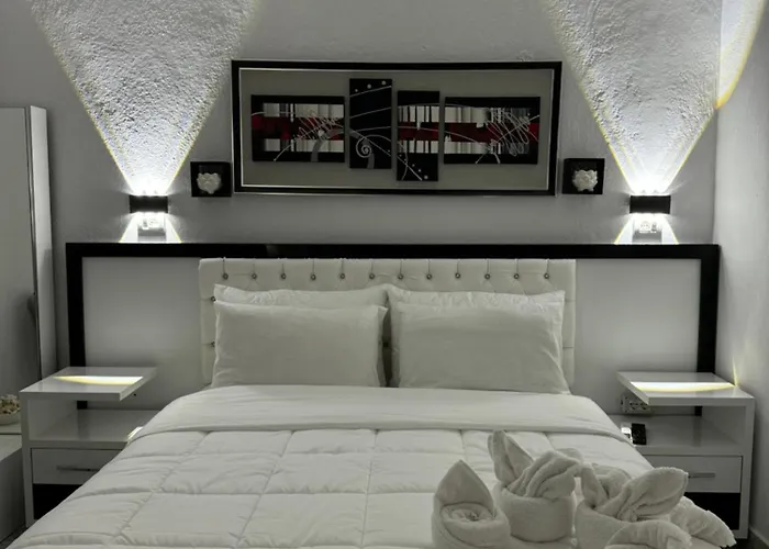 Angel's 招待所 地拉那